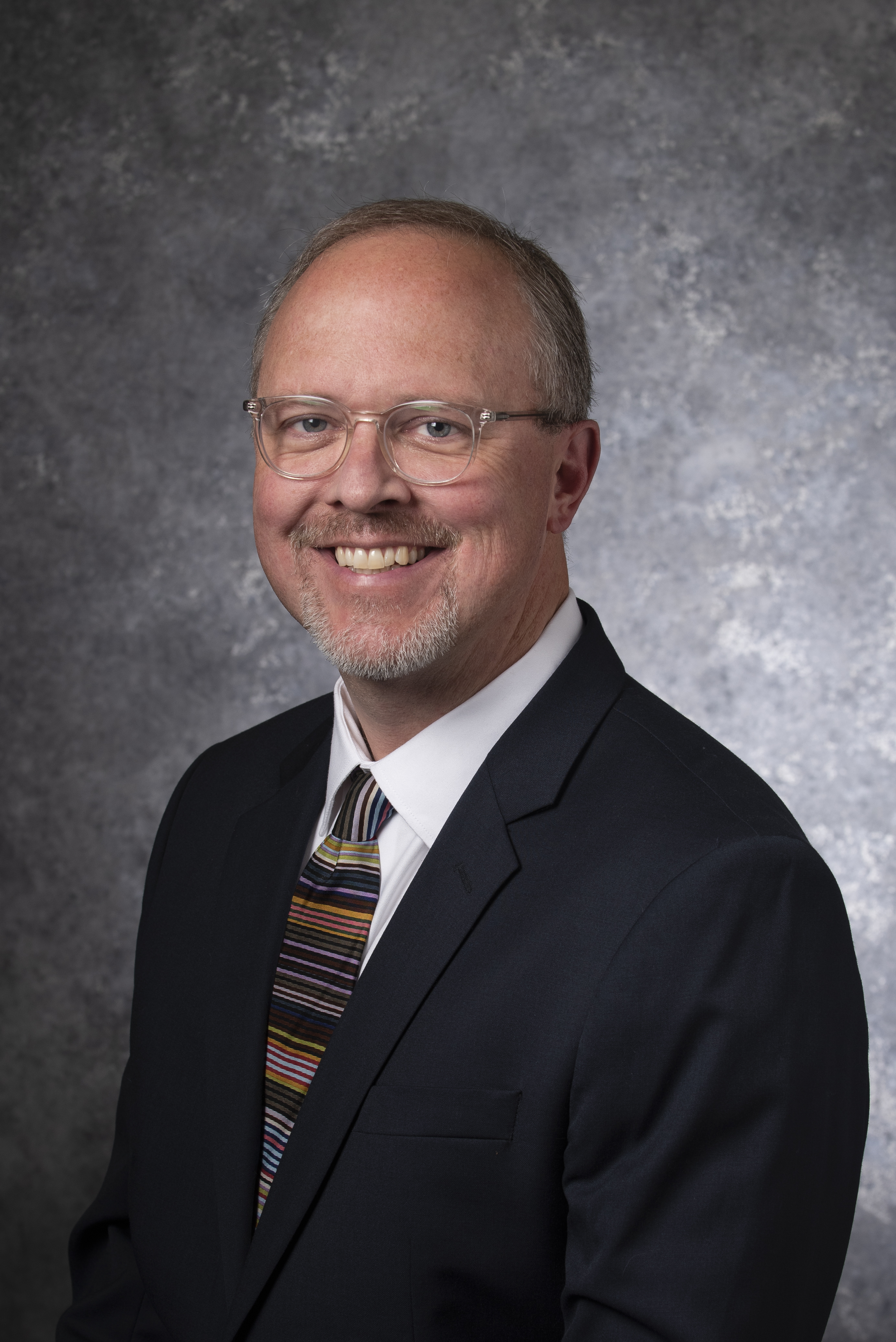 Dr. Graybill headshot