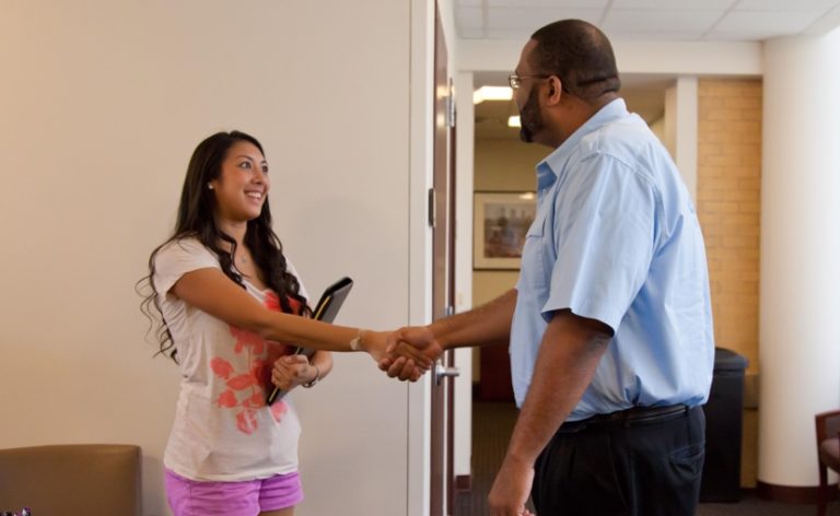 A student meets with their advisor